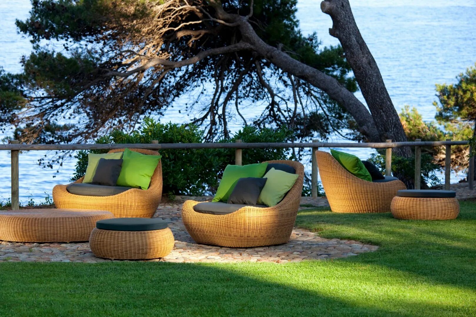 Комплект из искусственного ротанга MYKONOS Joygarden