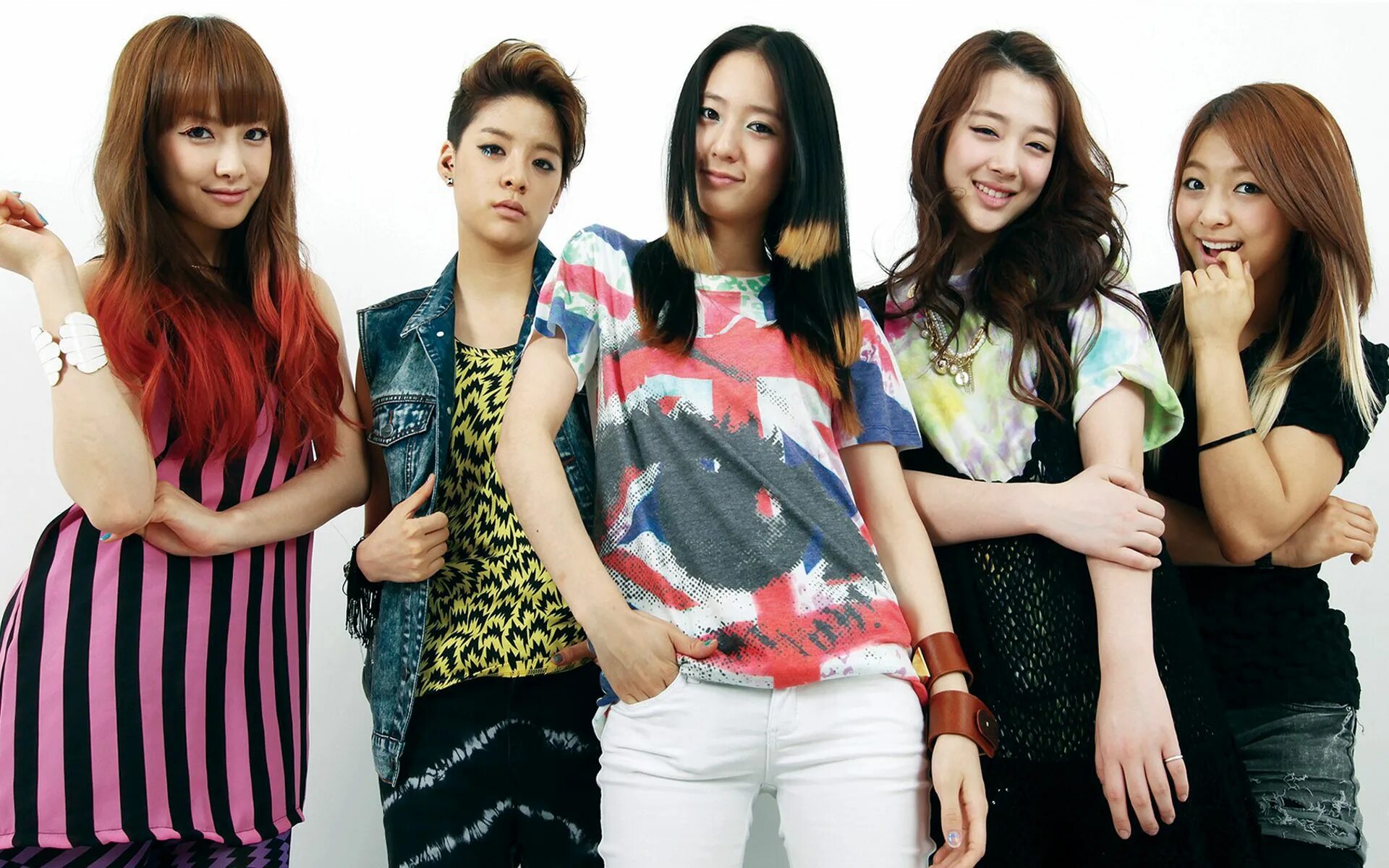 F x 12 18. F(X). Кпоп f(x). FX kpop. Солли kpop женская группа.