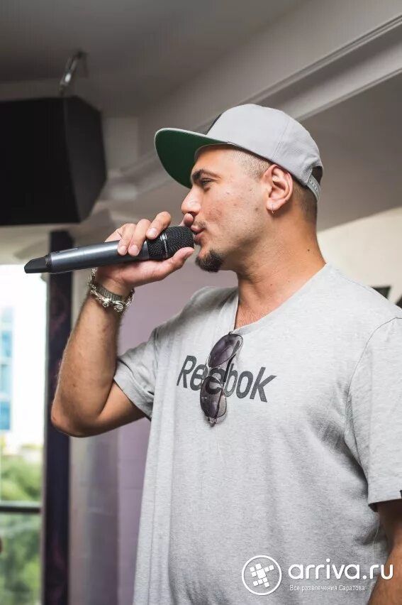 Лигалайз певец. Рэп птаха. Польский рэпер. Американские рэперы. Рэпер википедия.