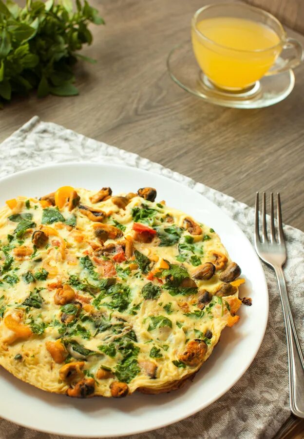 Омлет с овощами. Омлет с овощами