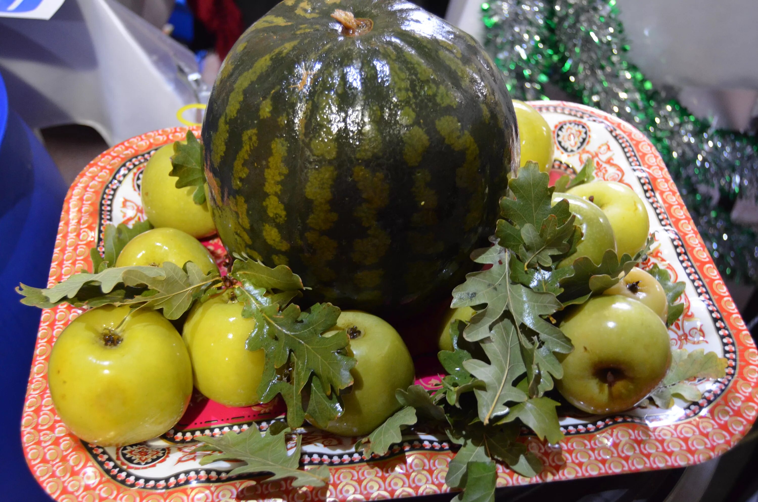 моченые арбузы. моченые арбузы. арбуз маринованный. моченые соленые арбузы. моченый арбуз.