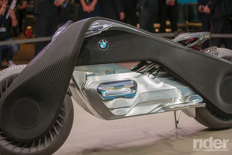 Bmw vision 100. Next 100. Бмв vision m next 100. Bmw vision next 100 мотоцикл. Bmw vision next 100 concept.