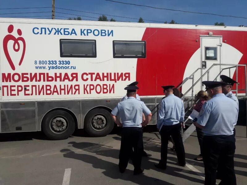 Сотрудники брянской полиции сдали донорскую кровь