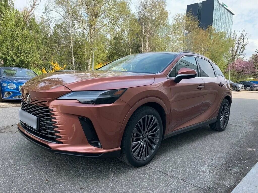 Лексус RX 500h. Lexus 2023. Авто 2023 года. Машина Лексус 2023. Гибрид минск