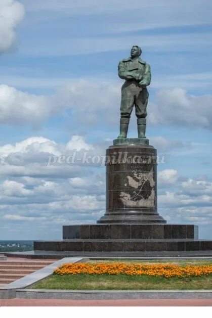 Valery Pavlovich Chkalov, monument, memorial, Нижний Новгород, улица Пожарского 