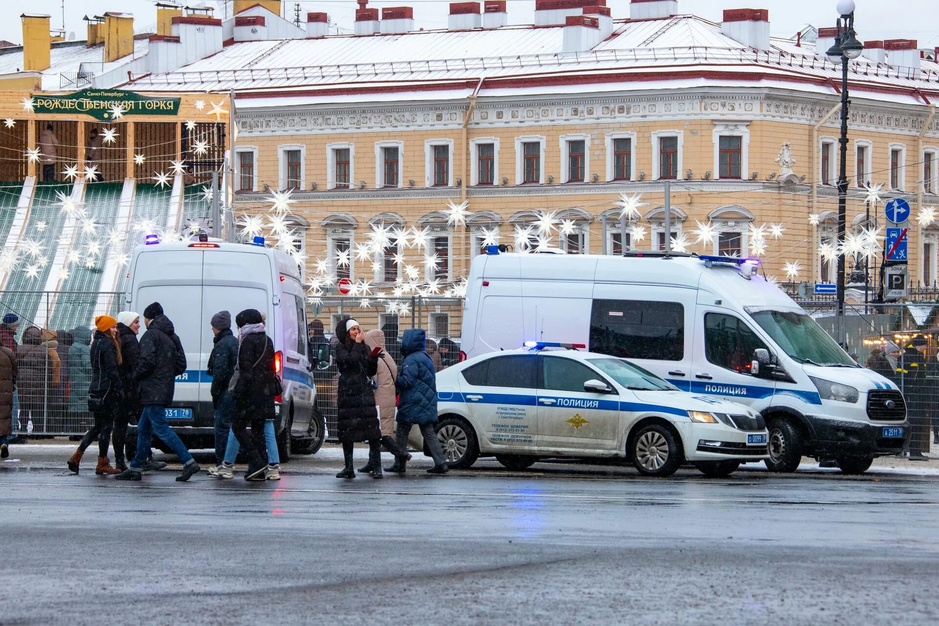 Петербург чп новости. Санкт-Петербург. Пассажир в машине.