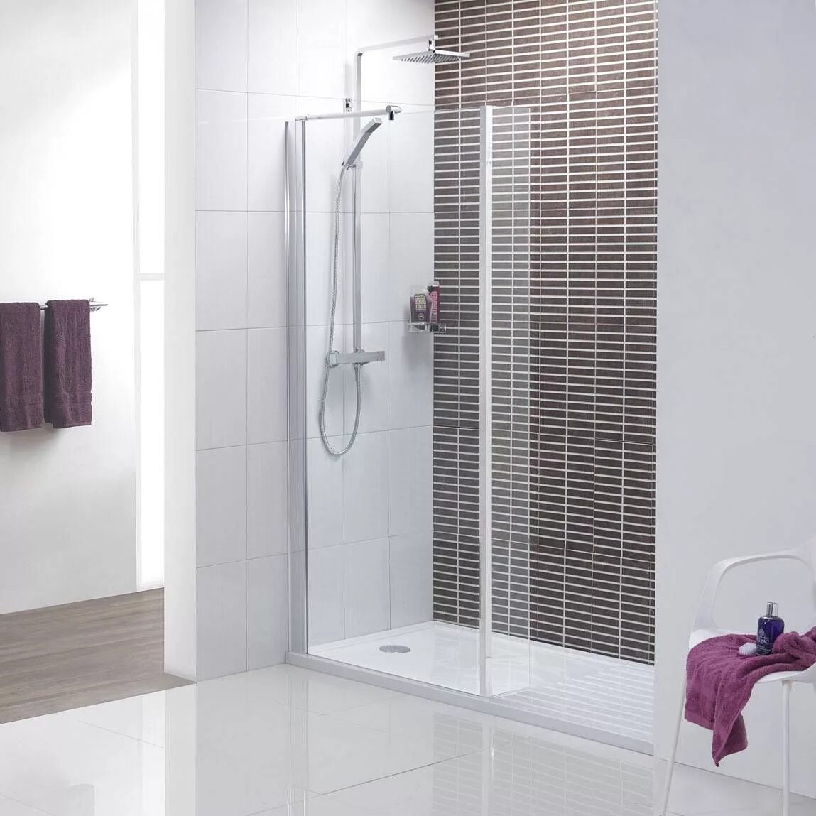Walk shower. Walk in ванная. walk in shower. shower with small fan. dream bathroom designs at affordable prices.
