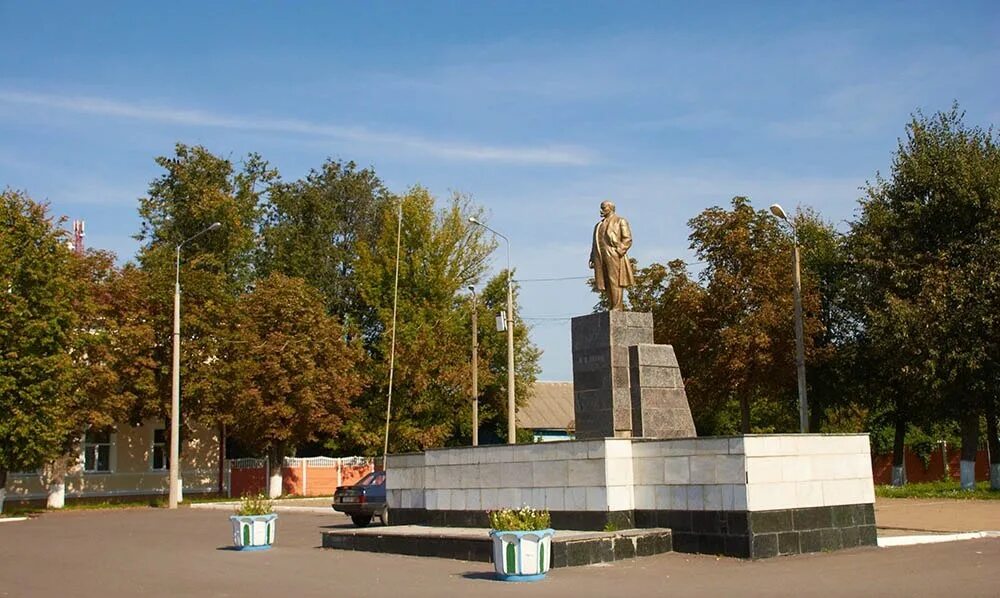 Г буда кошелево. Буда-Кошелево Гомельская область. Город Буда-Кошелево Гомельской области. Памятники Буда-Кошелево.