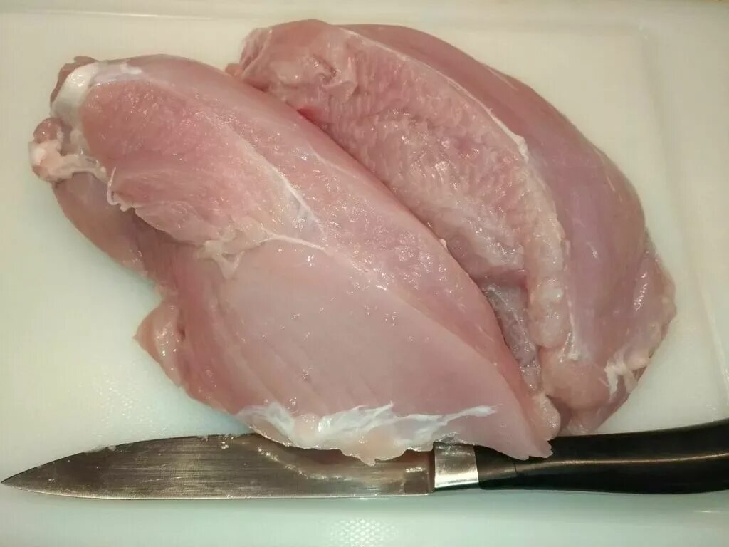 Индюк грудка. Грудка индейки филе. мясо филе индейки. филе малое бедра индейки. грудинка индейки.