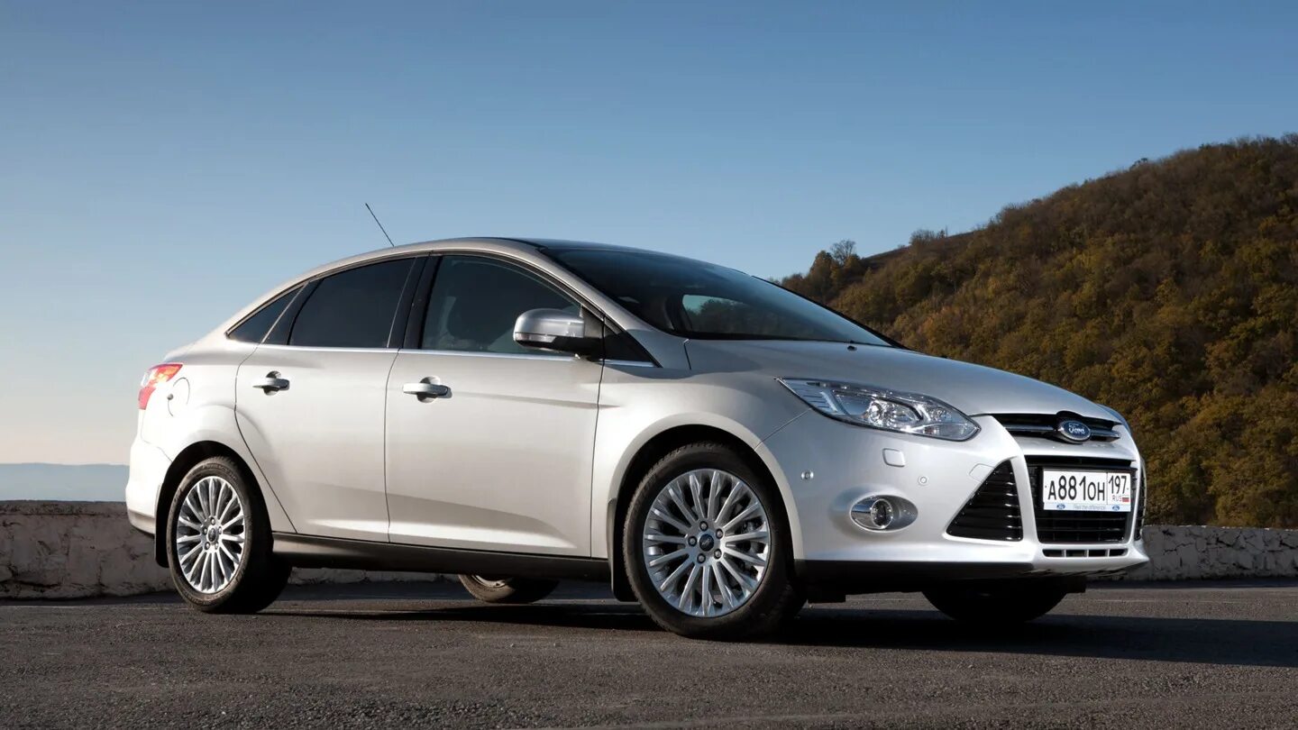 Форд фокус 2012 года седан. Ford Focus 3 седан. Ford Ford Focus 2011. Ford Focus 3 2011. Ford фокус седан 2011.