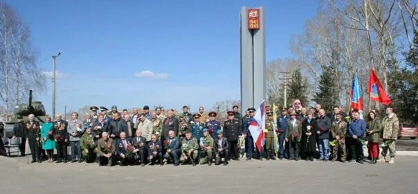 Погода заозерный рыбинского на неделю. Город Заозерный Рыбинского района Красноярского края. Памятник афганцам в Заозерном Рыбинского района. Заозерный Рыбинский район памятник мемориал площадь. Заозерный Рыбинский район памятник Калинина площадь.