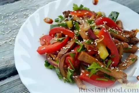 Салат из перца с мясом