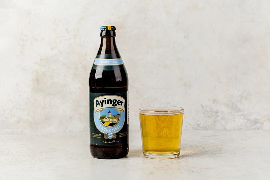 Пиво ayinger купить. Пиво Айингер лагер. Айингер Хель. Айингер Хель пиво. Пиво Ayinger, Lager Hell 0.5 л.
