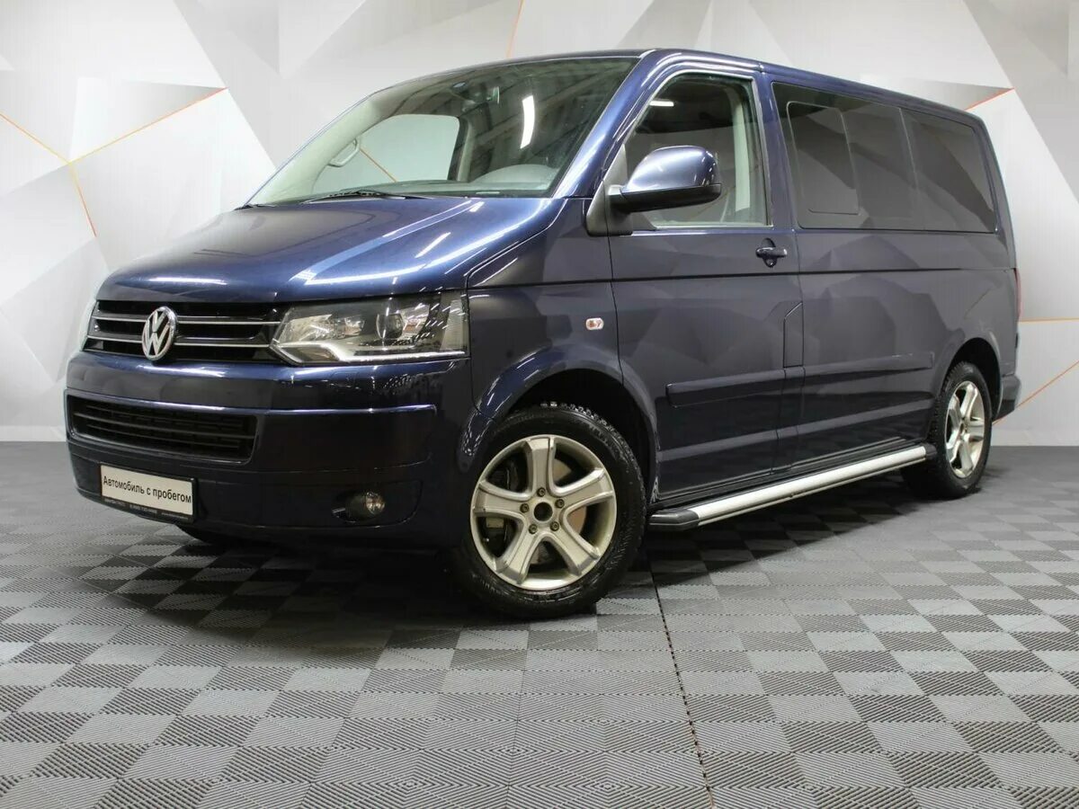 Купить volkswagen в 5. Фольксваген т5 2012. Multivan t5. Фольксваген Мультивен т5. Volkswagen Multivan t5 Рестайлинг.