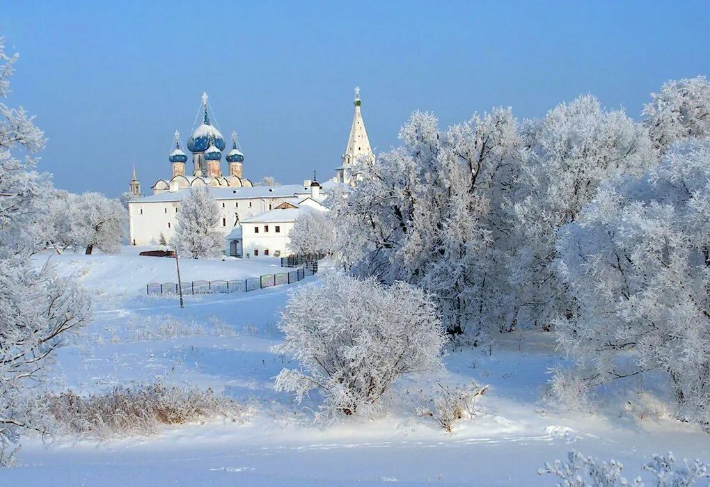 В каких городах россии теплые зимы. Суздальский Кремль зимой Суздаль.