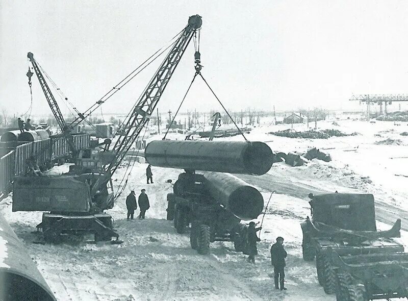 Какой нефтепровод был построен в 1960 е. Уренгой-Помары-Ужгород газопровод. Уренгой Помары Ужгород стройка. Газопровод Дружба Уренгой Помары Ужгород. Уренгой-Помары-Ужгород СССР.