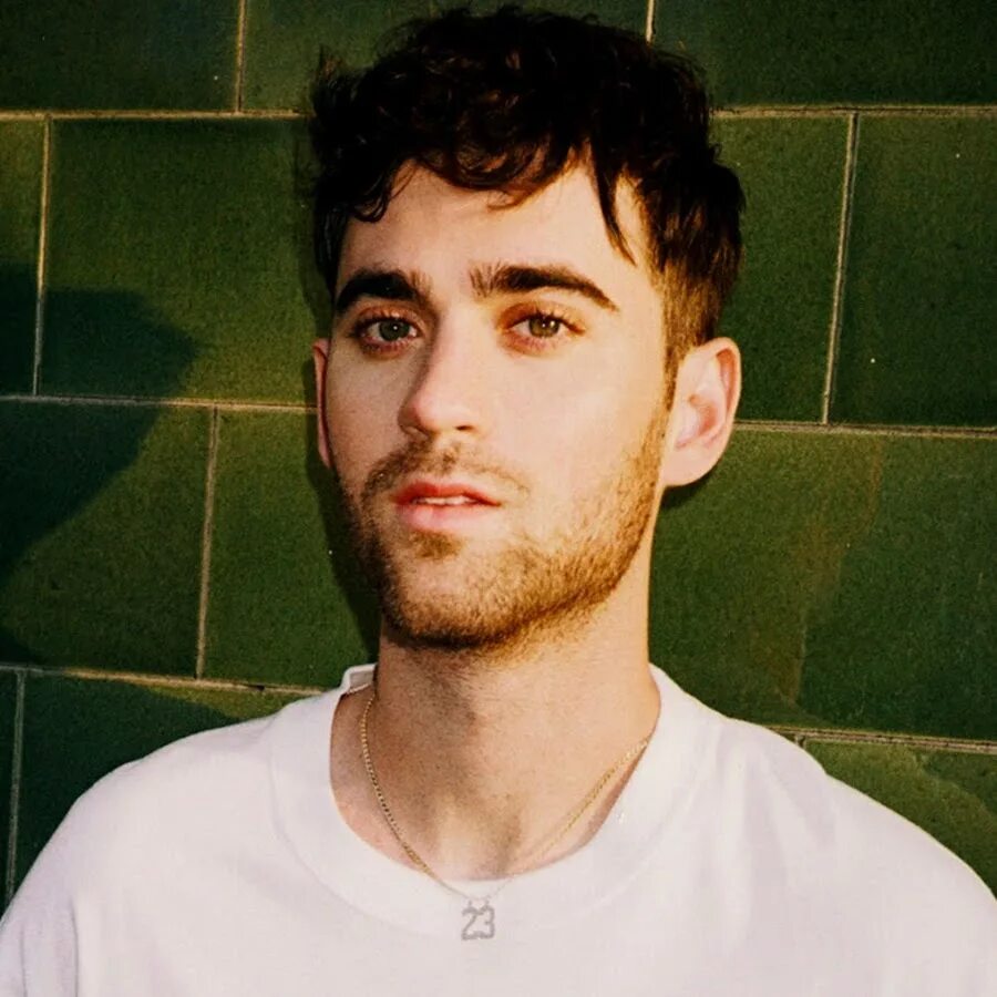 1995. Рут келли клэптон. 02. Alex star. Vevo 23.