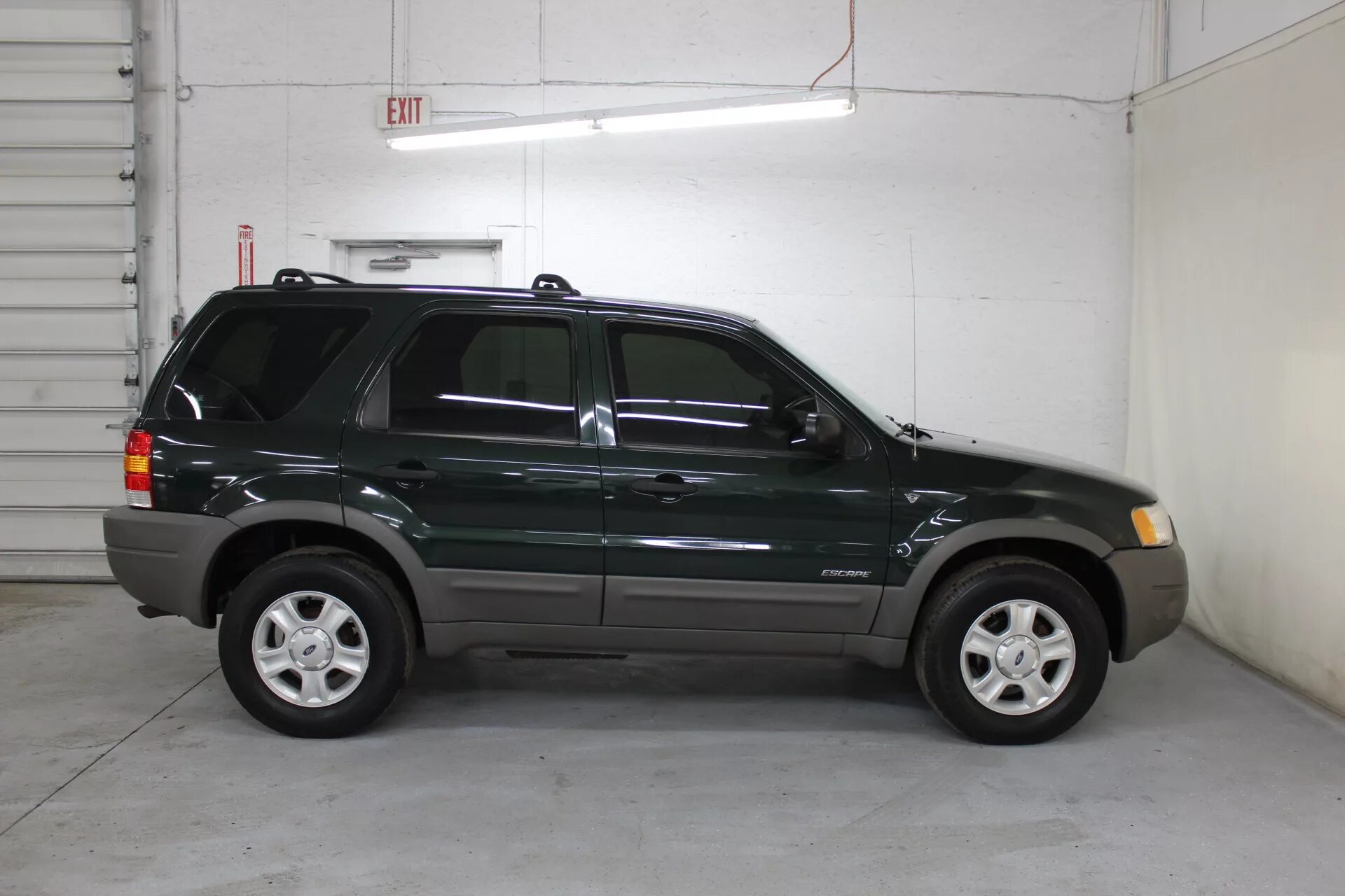 Форд эскейп 2001 года. Форд Эскейп 2001. Ford Escape XLT. Форд Эскейп 2002. Форд Эскейп 2001 3.0.