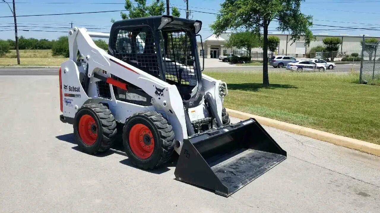 Bobcat 770. Мини погрузчик bobcat s630. Мини-погрузчик bobcat s590. Погрузчик bobcat s770. Аренда погрузчика bobcat pro.