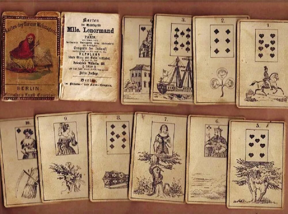 1564. Апостол 1564 первая печатная книга. Как выглядели первые книги. Остромирово евангелие первая книга. Первые книги на руси.