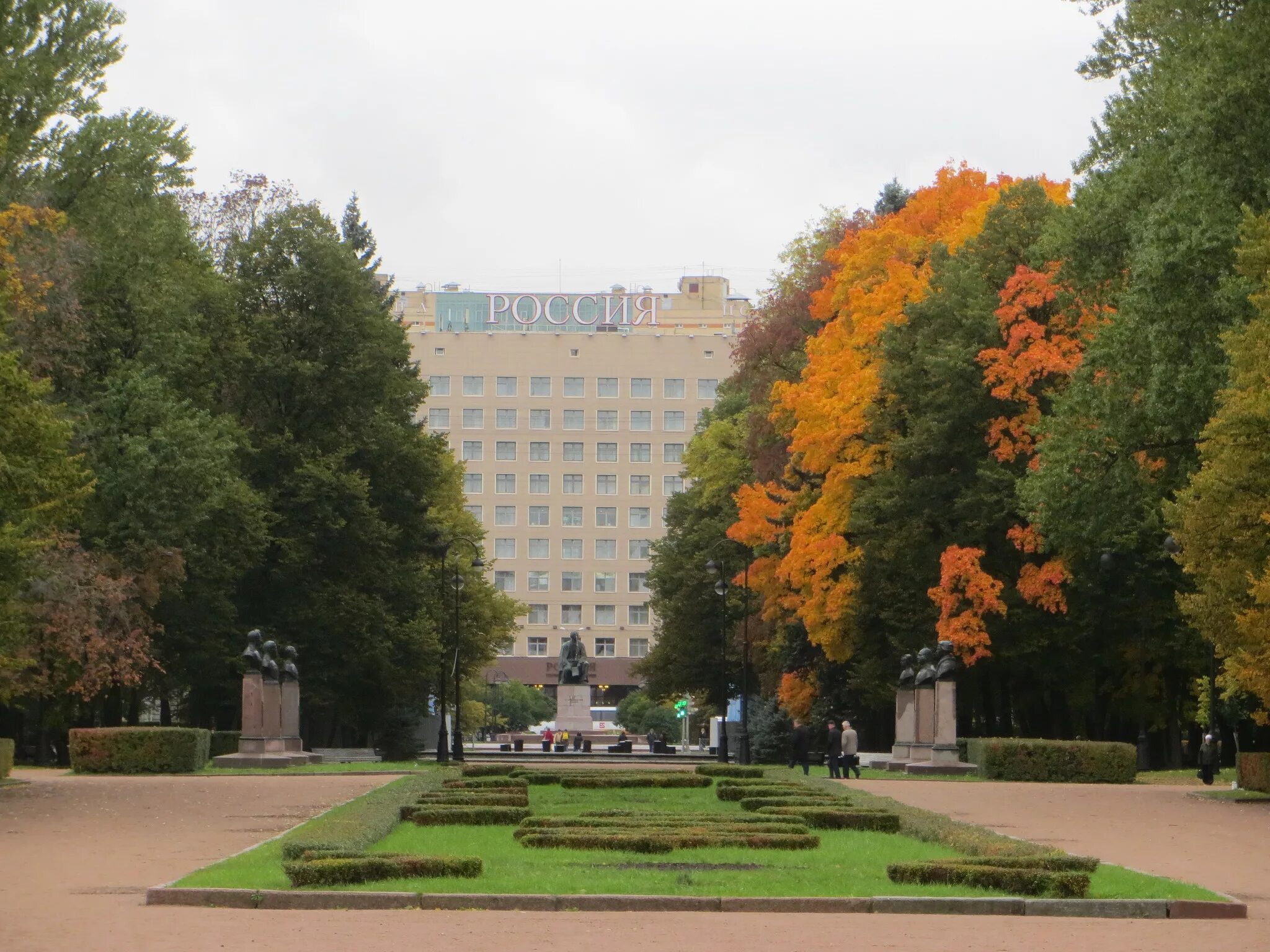 Парк победы питер. Московский парк Победы Санкт-Петербург. Московский парк Победы Питер. Парк Победы на Московском проспекте в Санкт-Петербурге. Московский проспект парк Победы.