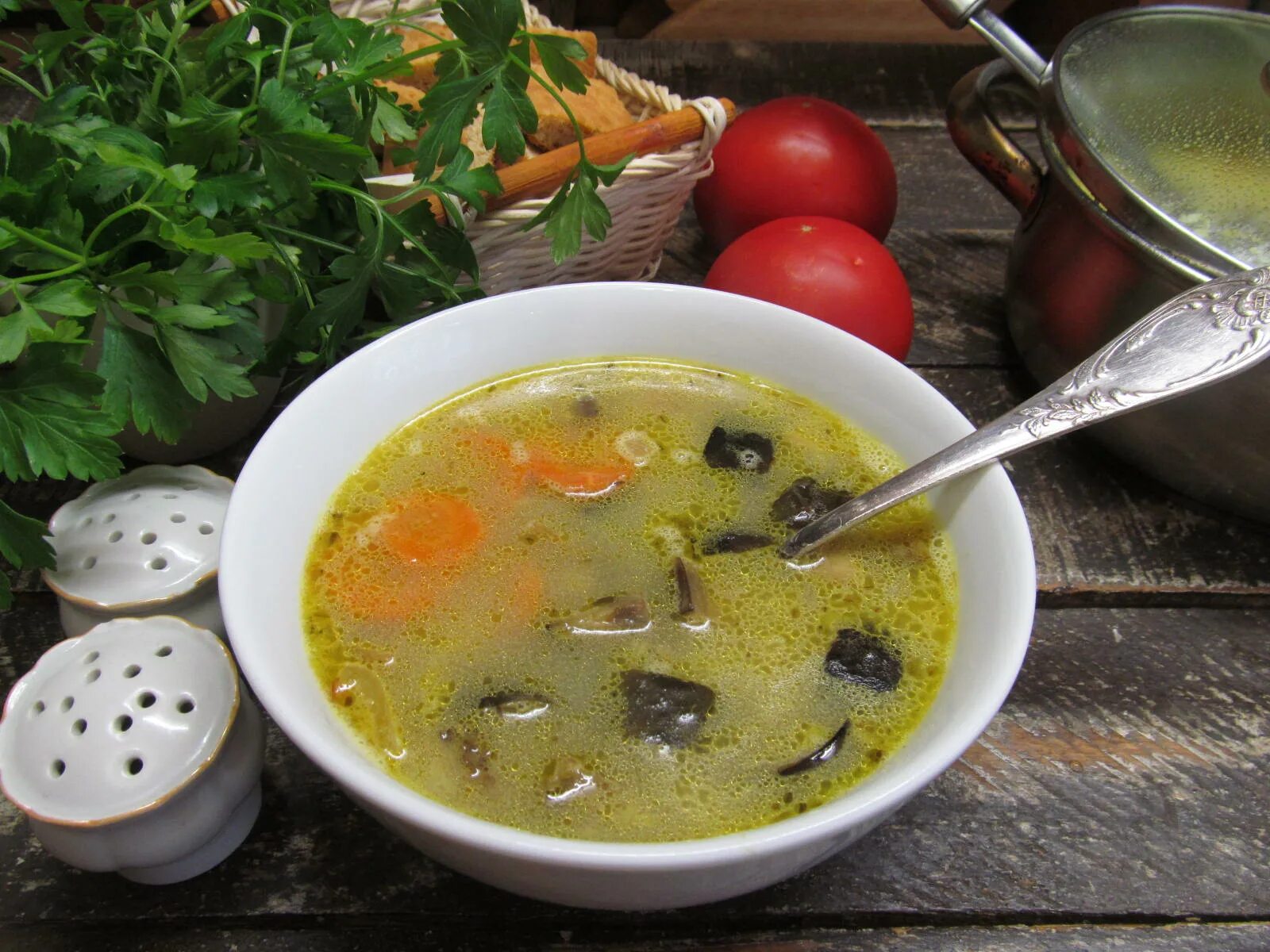 Супы поэтапно. Овощной суп с грибами. Овощной суп с шампиньонами. Суп с грибами и болгарским перцем. Суп с зеленым горошком.