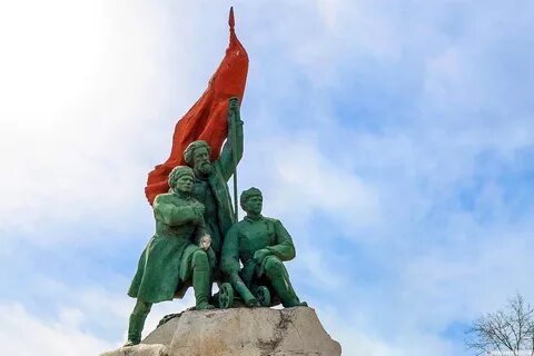 Октябрьская революция иркутск