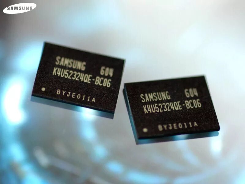 Память Samsung gddr5. Чип памяти 512 ГБ Samsung. Чипы памяти самсунг ddr5. Оперативная память самсунг 512гб. Память gddr5 купить