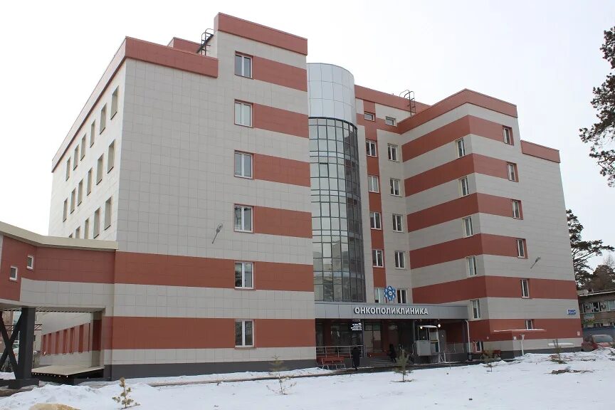 онкополиклиника. челябинский центр онкологии и ядерной медицины. областной клинический центр онкологии и ядерной медицины челябинск. блюхера 42 челябинск онкополиклиника. челябинский областной онкологический центр и ядерной медицины.