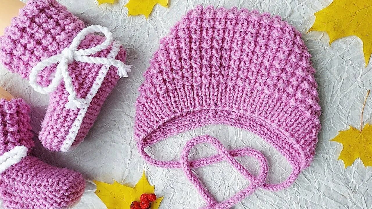 Тапочки следки с мариной курцевой. Пинетки крючком. Мастер класс по вязанию пинеток спицами. Вязаные пинетки для мальчика. Пинетки курцова.