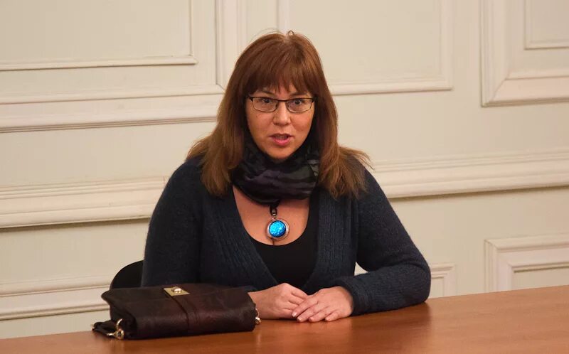 Чугунова работа. Чугунова е а.