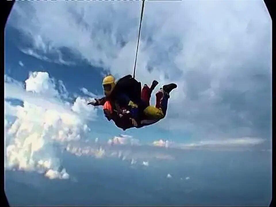 Ижевский аэроклуб прыжки с парашютом адрес. Прыжок с парашютом мензелинск. Прыжок с парашютом мензелинск. Самолет ан 28 прыжки с парашютом. Прыжок с парашютом мензелинск.