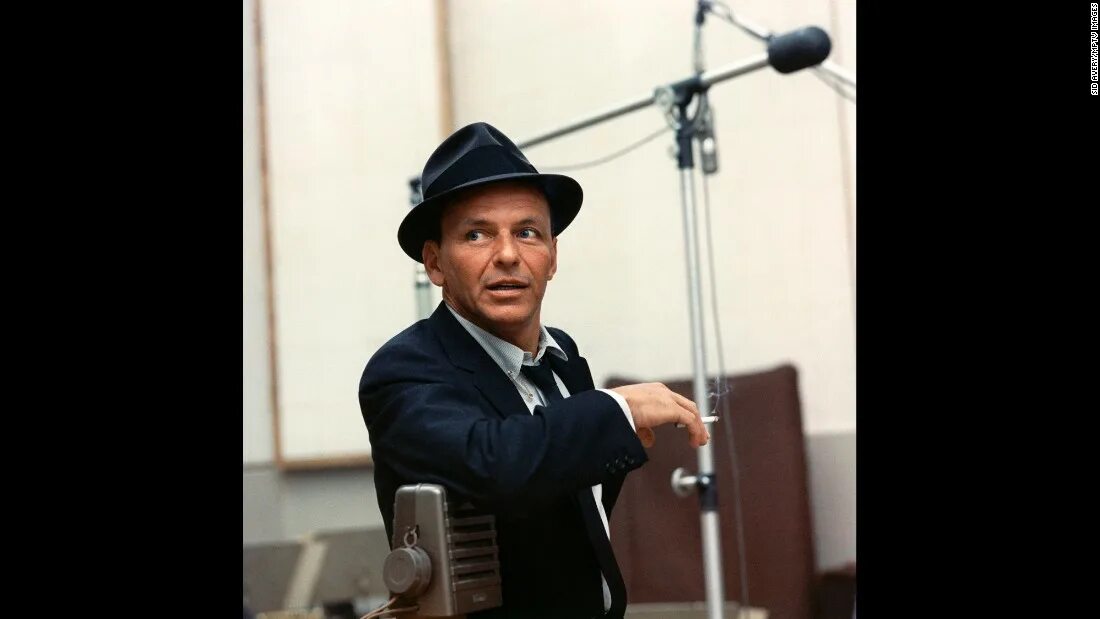 Frank Sinatra - in the Wee small hours (1955). Frank Sinatra - Watertown. In the Wee small hours. Фрэнк Синатра стиль. Small hours