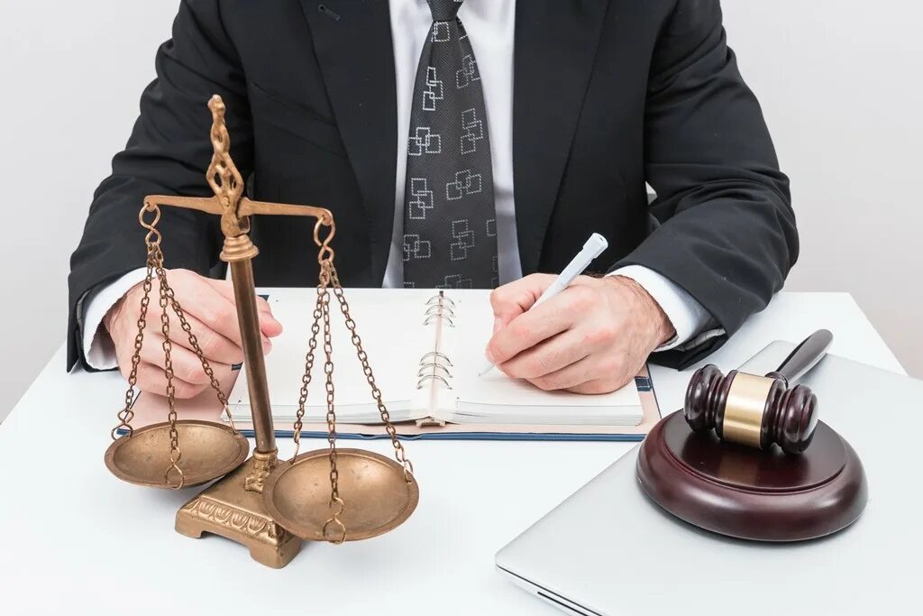 Представительство в суде. Третейское судопроизводство. Экономическааябезопасность. Представительство в суде. Юрист картинки.