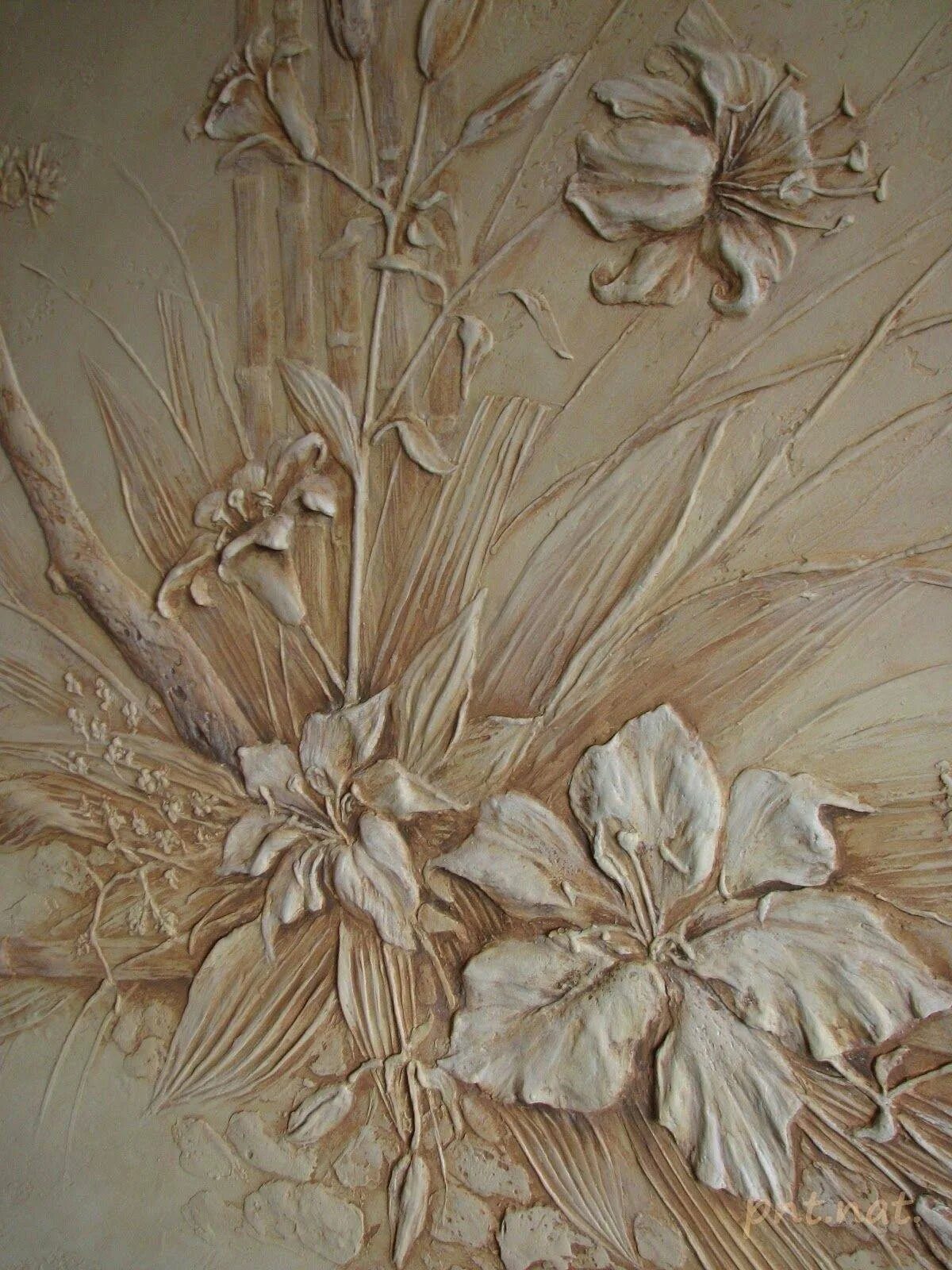 Шинуазри барельеф. Декоративно художественные работы. Барельеф хабибов пейзаж. Художественная лепка на стенах. Мозаика на стену.