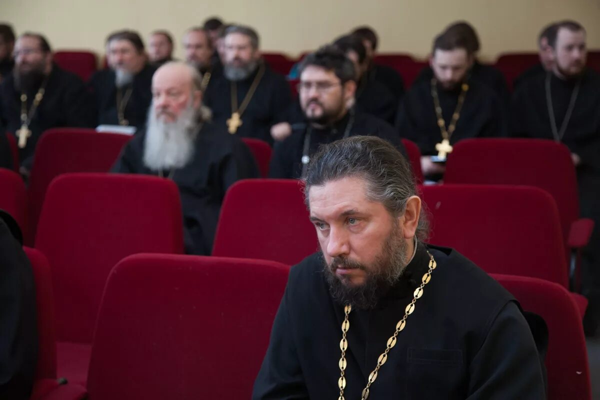 иерей димитрий село малое перекопное саратовская область. иерей александр изъятский самара. ельцов даниил самара протоиерей. григорий бондаренко самара иерей. батюшки самары.