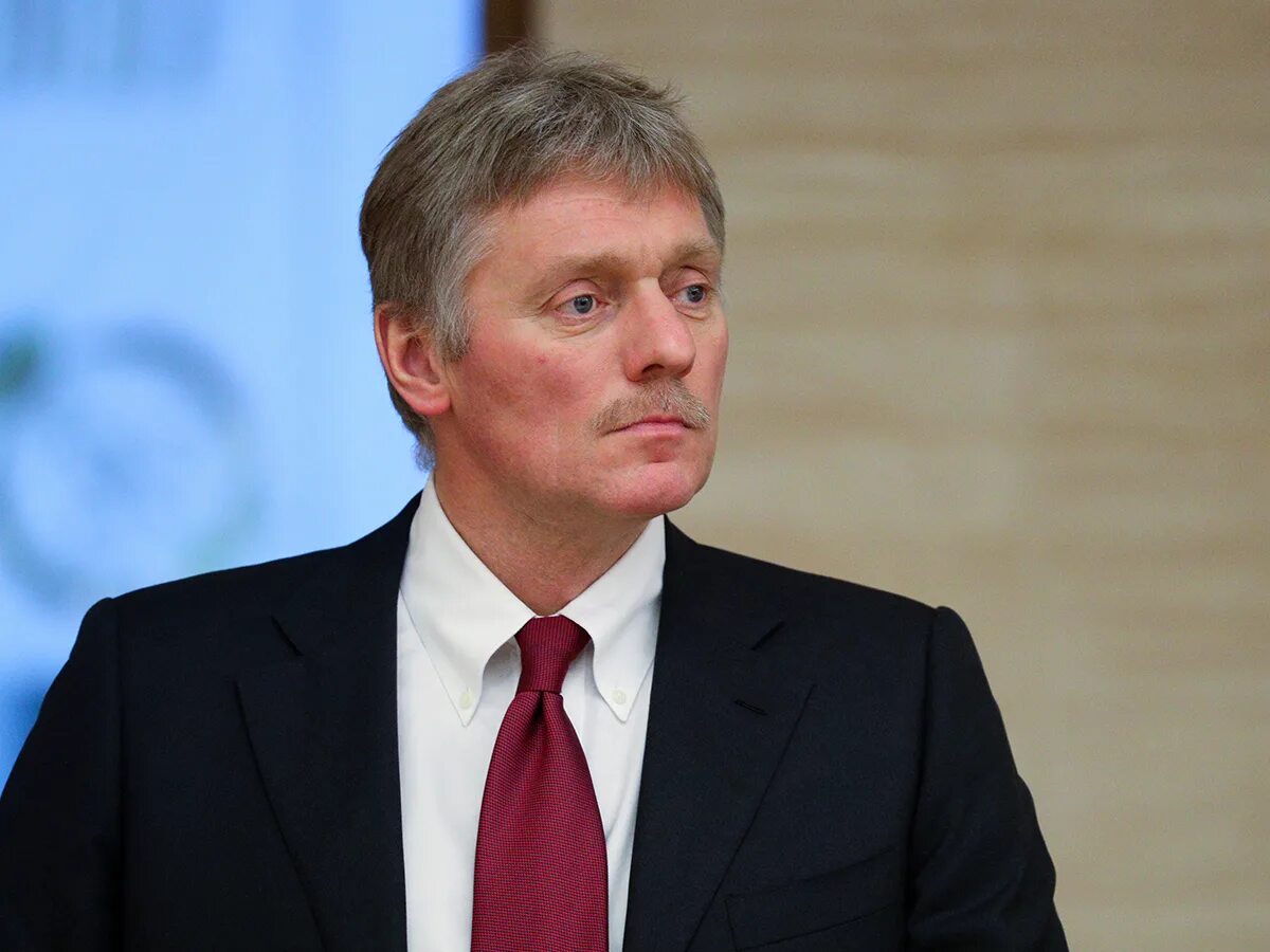 Песков призвал. Сколько лет пескову. Песков призвал. Друзья пескова дмитрия. Песков призвал.
