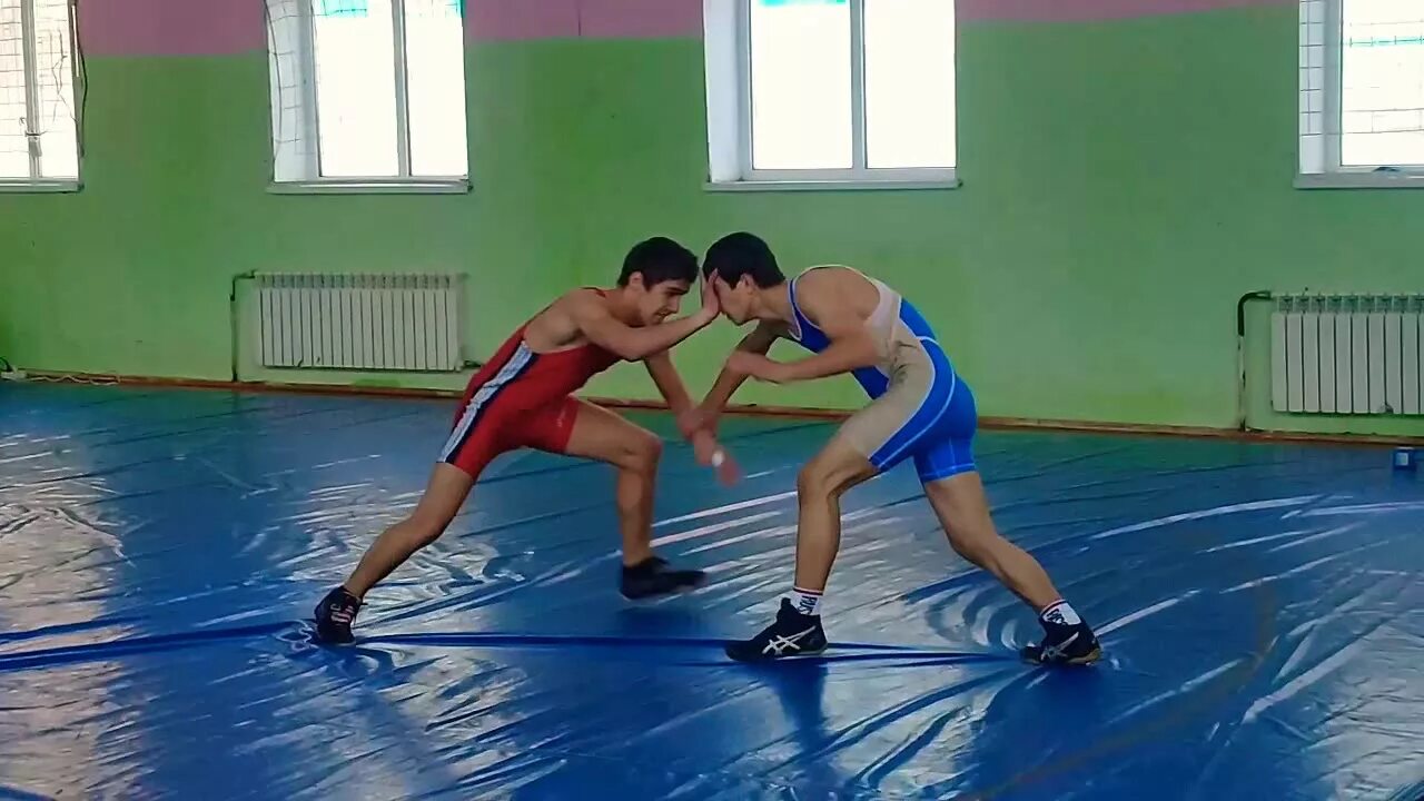 Вольная борьба дети фото. Броски в греко-римской борьбе. Вольная борьба стойка. Вольная борьба ютуб. Вольная борьба ютуб.