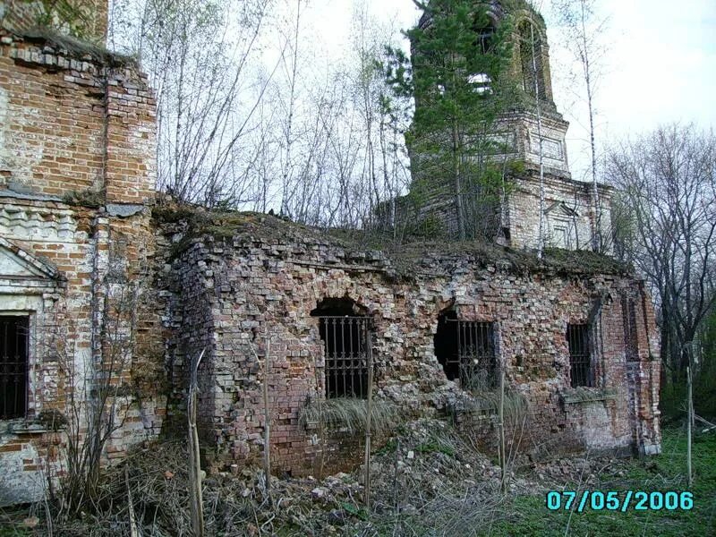 Деревня никольское калужская область. Деревня никольское калужская область. Село никольское калужская область. Калуга разрушенные храмы. Храм рождества богородицы (никольское-трубецкое).
