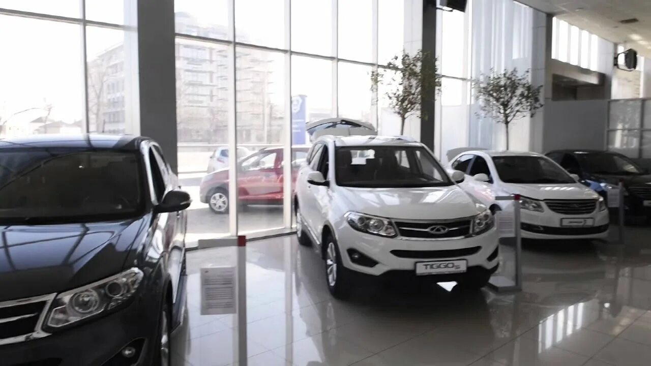 Китайские автомобили в краснодаре. Автосалон китайских автомобилей в краснодаре. Дилерский центр haval в москве. Ростовское шоссе 34 10 автосалон. Автосалон чери в краснодаре.