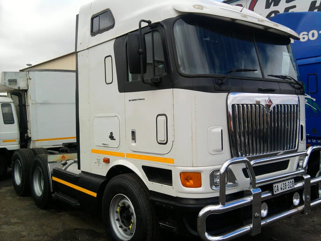 Седельный тягач International 9800. Freightliner International 9800. Грузовик интернационал 9800. Седельный тягач International 9800i SBA 6х4 Pro Sleeper.