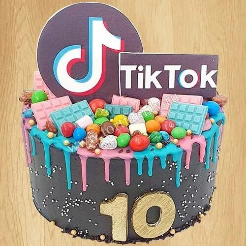 Торт на 10 лет девочке. Торт на 10 лет девочке тик ток. Торт в стиле тик ток для девочки. Шоколадный торт для девочки 10 лет.