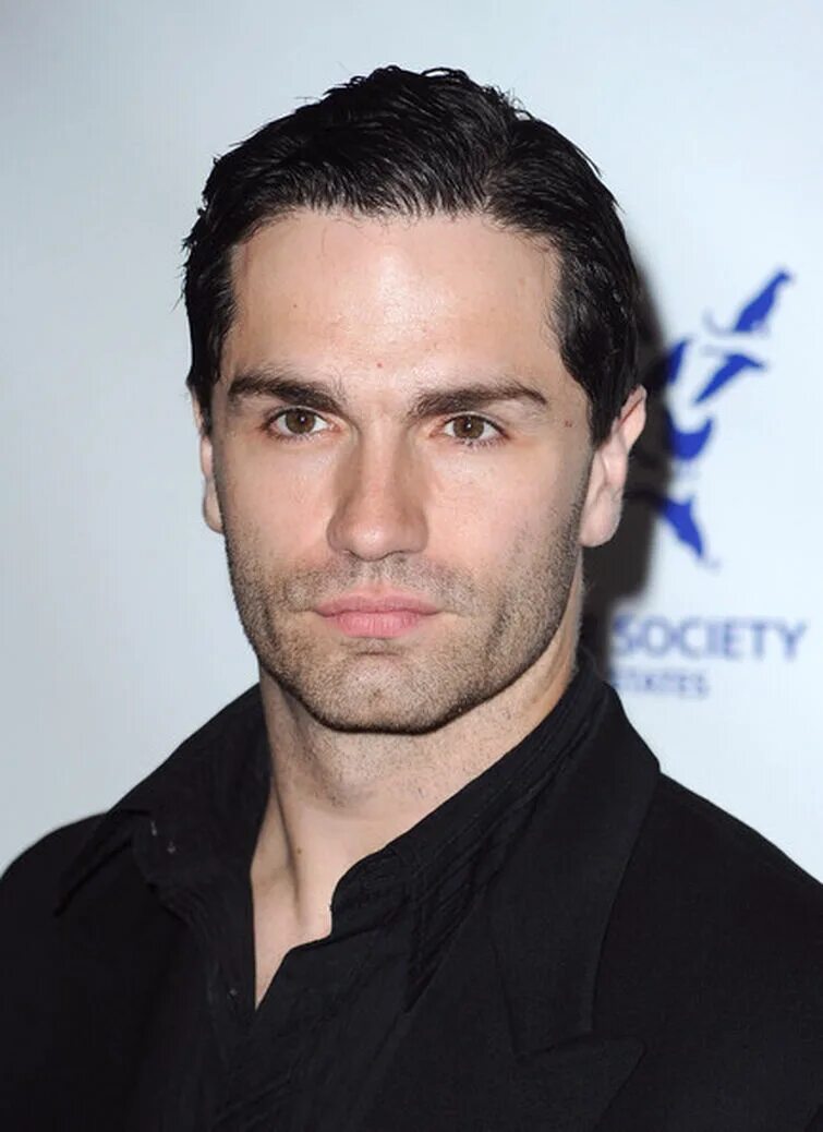 Сэм уитвер. Сэмюэл стюарт уитвер. сэм уитвер sam witwer. сэм уитвер 2025.
