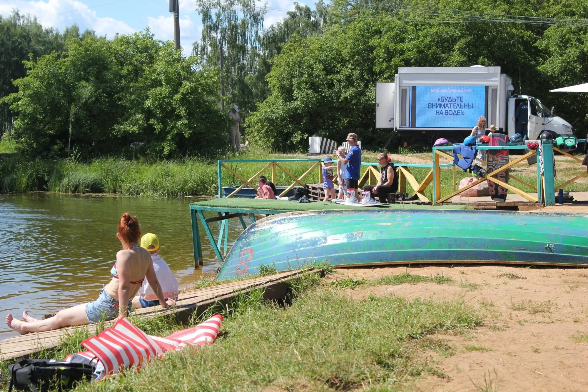 Терем снегурочки кострома. Серебряный плес кострома. Кострома отдых с детьми. Кострома отдых с детьми. Латышово костромская область.