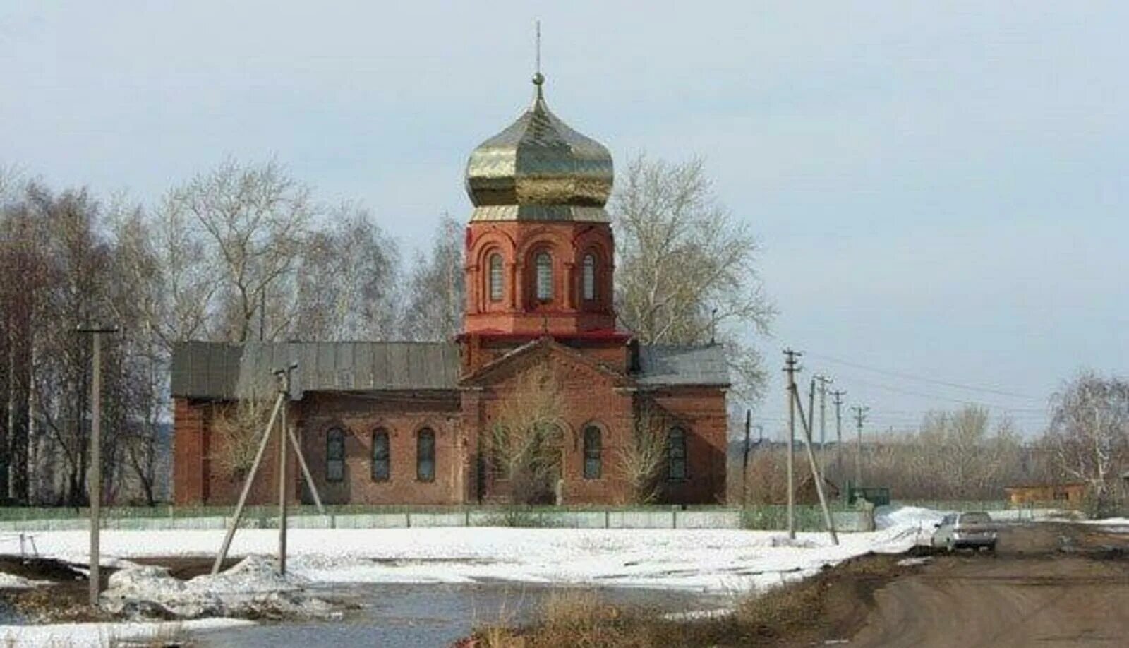 Красный яр сельсовет. Красный Яр Уфимский район Троицкий храм. Церковь в Красном Яре Уфимского района. Храм Троицы в селе красный Яр. Село красный Яр Уфимского района.