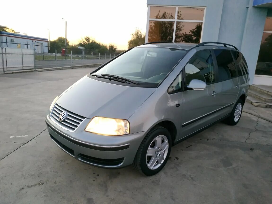 Фольксваген туран 2000г. Фольксваген шаран 1. Volkswagen sharan минивэн dizel турбо 2001 1. Шаран белоруссия. 9 дизель отзывы.
