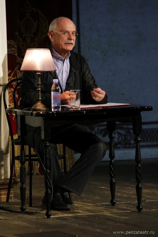 никита михалков спектакль 12. метаморфоза михалков. спектакль метаморфозы михалкова. мадрид цикл метаморфозы. театр михалкова метаморфозы.