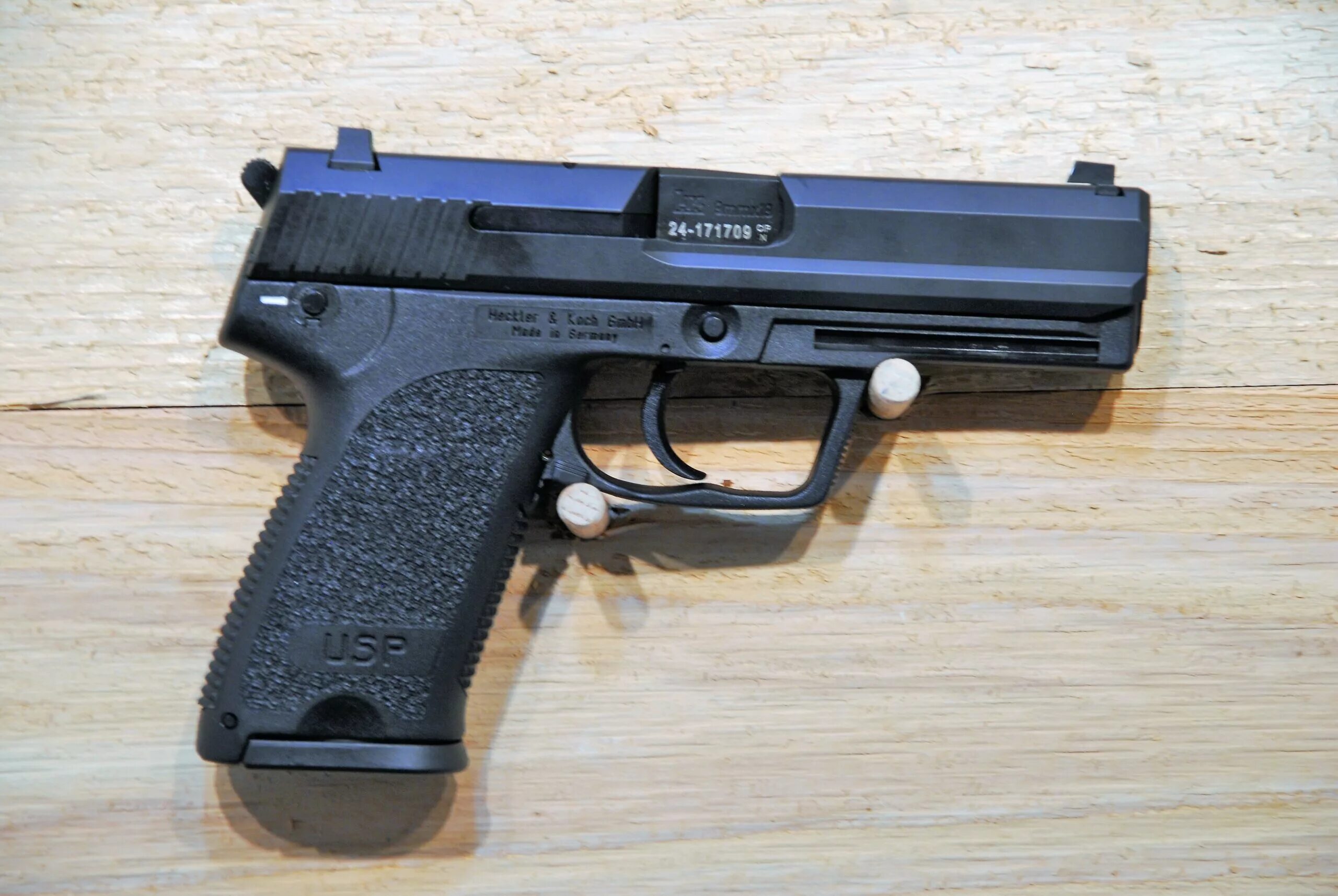 USP 9x19. USP Compact Tactical 45. HK USP Compact 9mm. HK USP Compact 45.