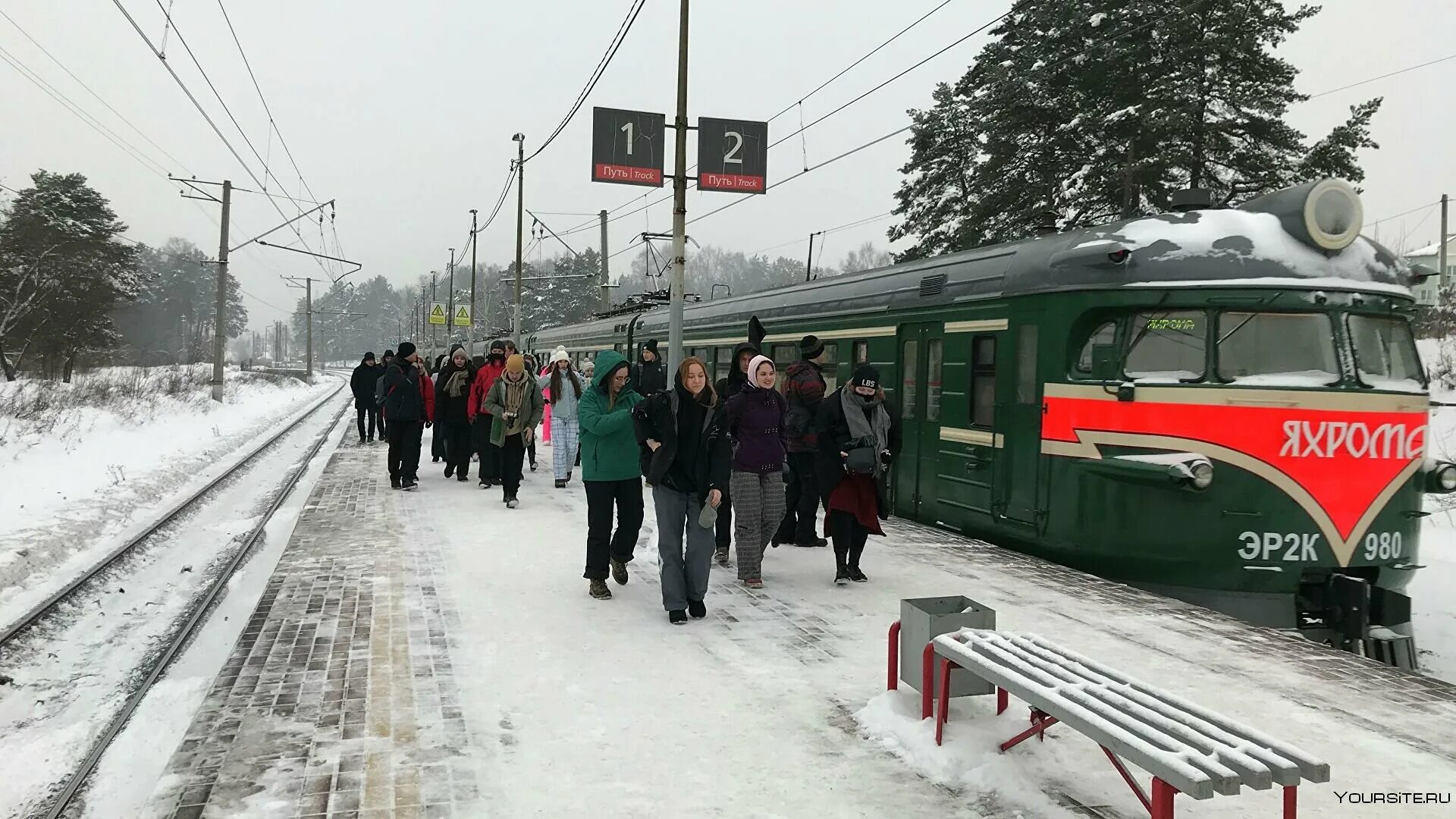 Поезд Яхрома туристический. Ретро поезд Яхрома. Ретро поезд Яхрома 2023. Яхрома тематический поезд. Электричка москва яхрома сегодня