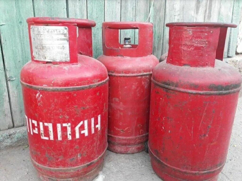 Скупка газовых баллонов. Упаковка газовых баллонов. Баллон с газом. Заправка газовых баллонов. Пропановый баллон 40л.